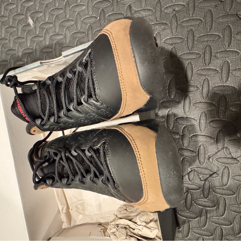 Jordan 9’s retro olive - Picture 4 of 9